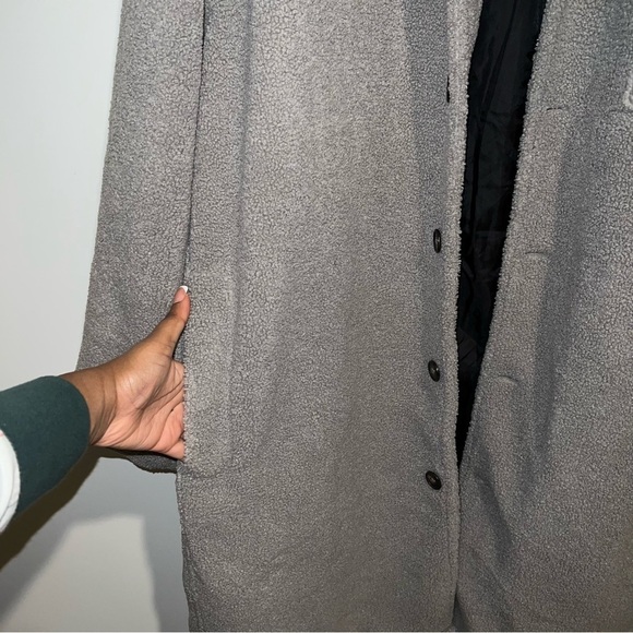 ASOS Design Gray Sherpa Button Up Shacket - Picture 3 of 10